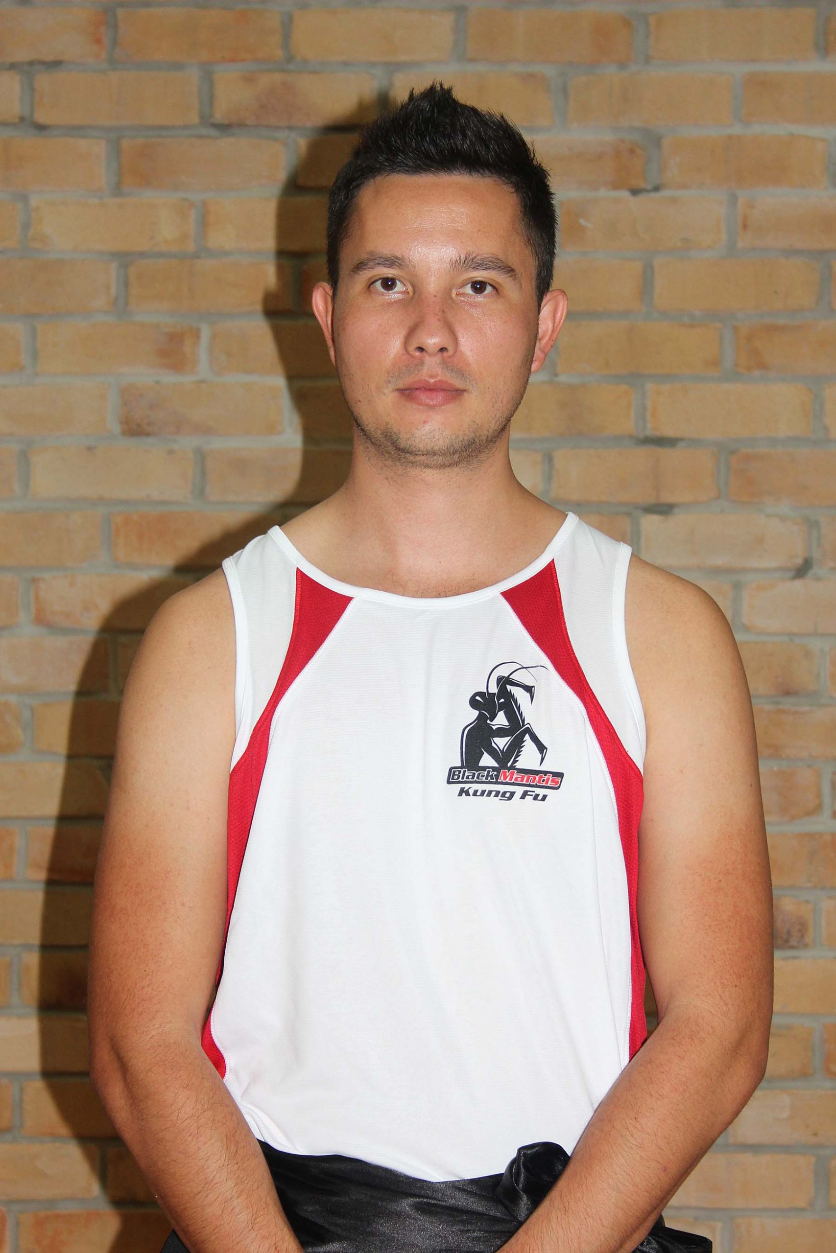Training-singlet-front-scaled